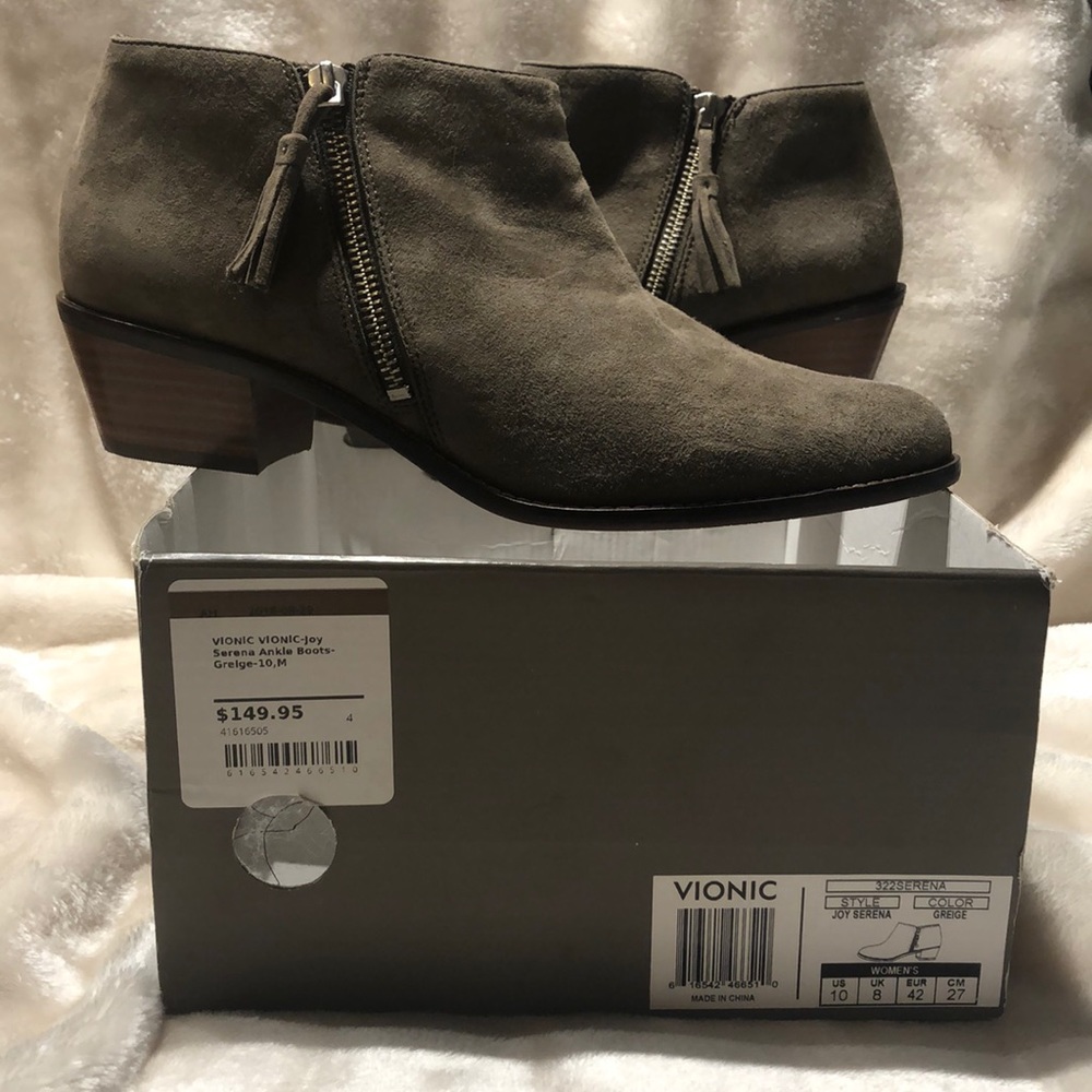 Vionic Joy Serena size 10 gray ankle boots.